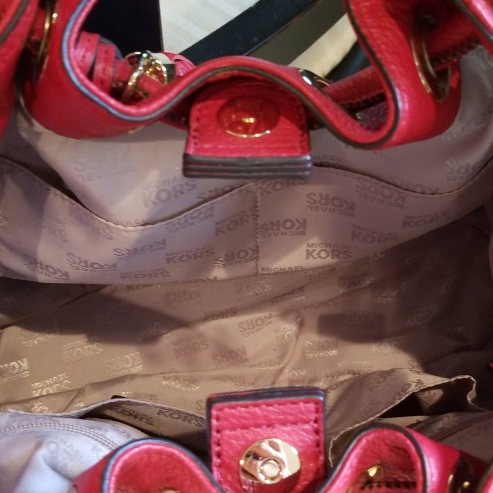 Michael Kors Bag - Picture 5 of 8
